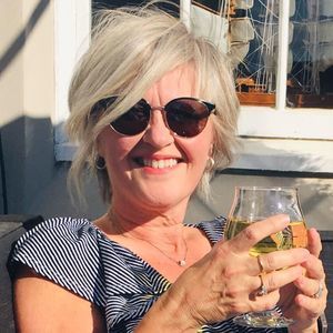 Meet your Posher, Mary-lyn